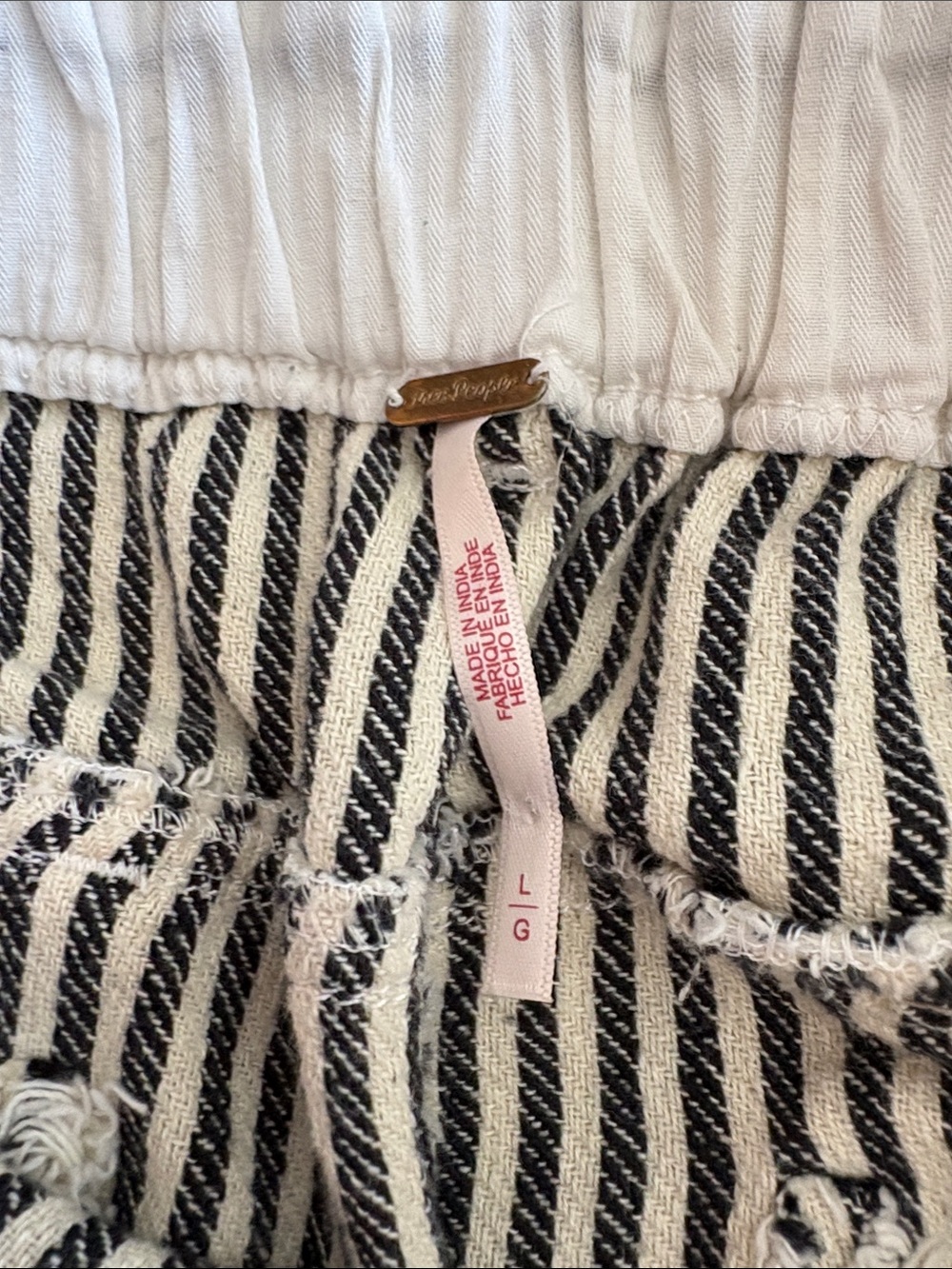 Free People New Cayman cargo Shorts in New moon Sz L - Picture 3 of 6